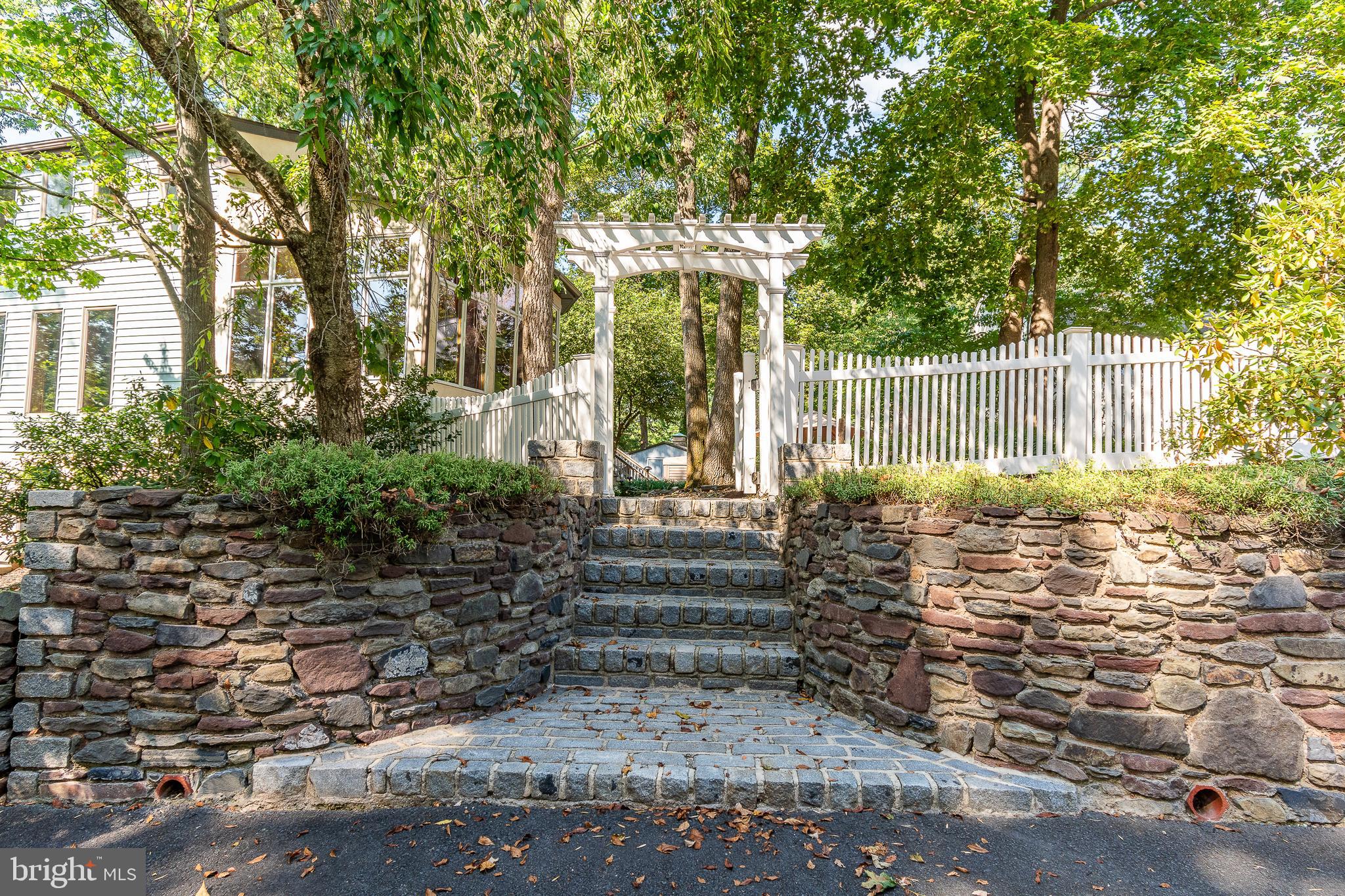 85 Kiltie Dr