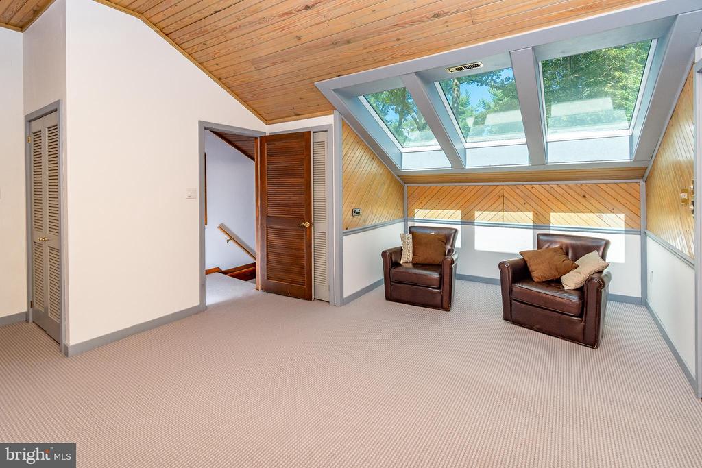 85 Kiltie Dr