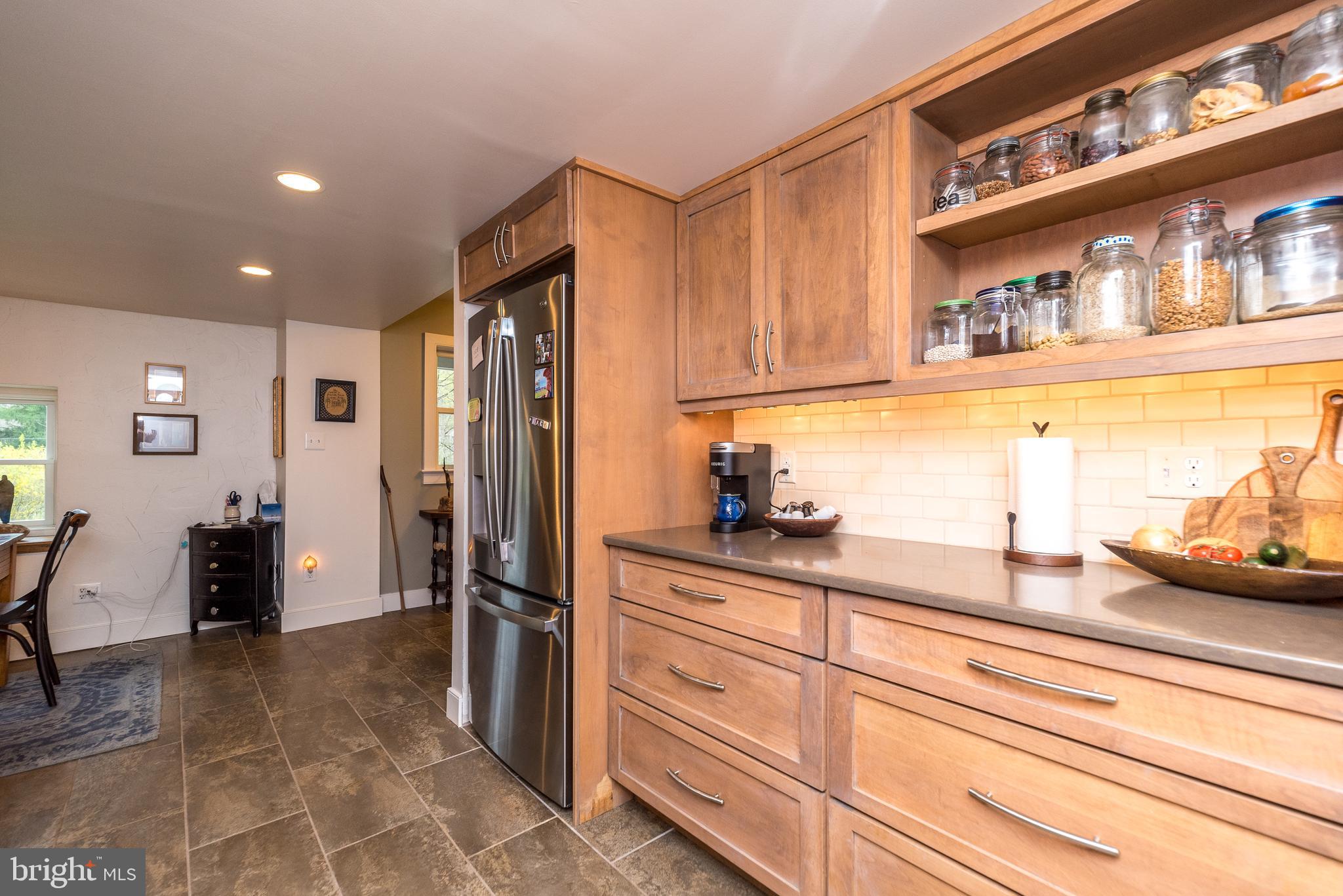 467 Lonely Cottage Rd