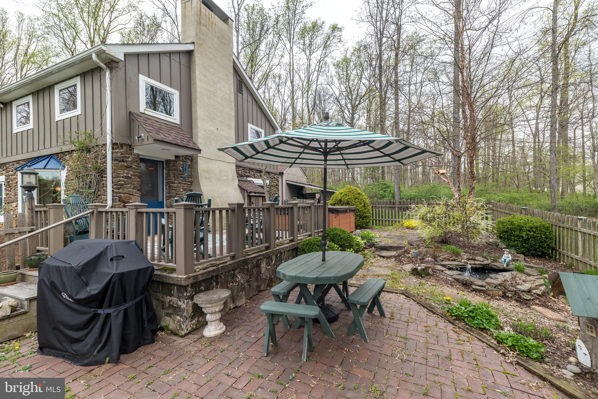 467 Lonely Cottage Rd