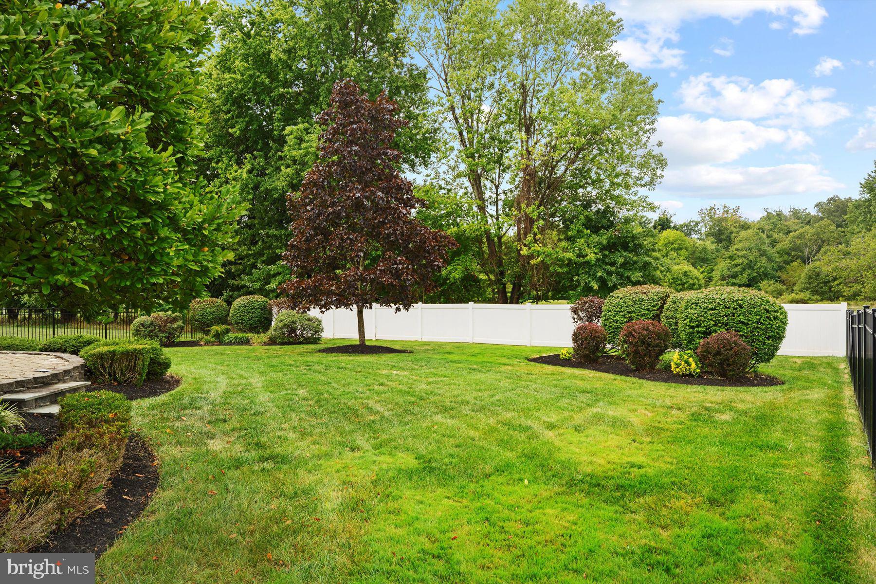 16 Susanna Way