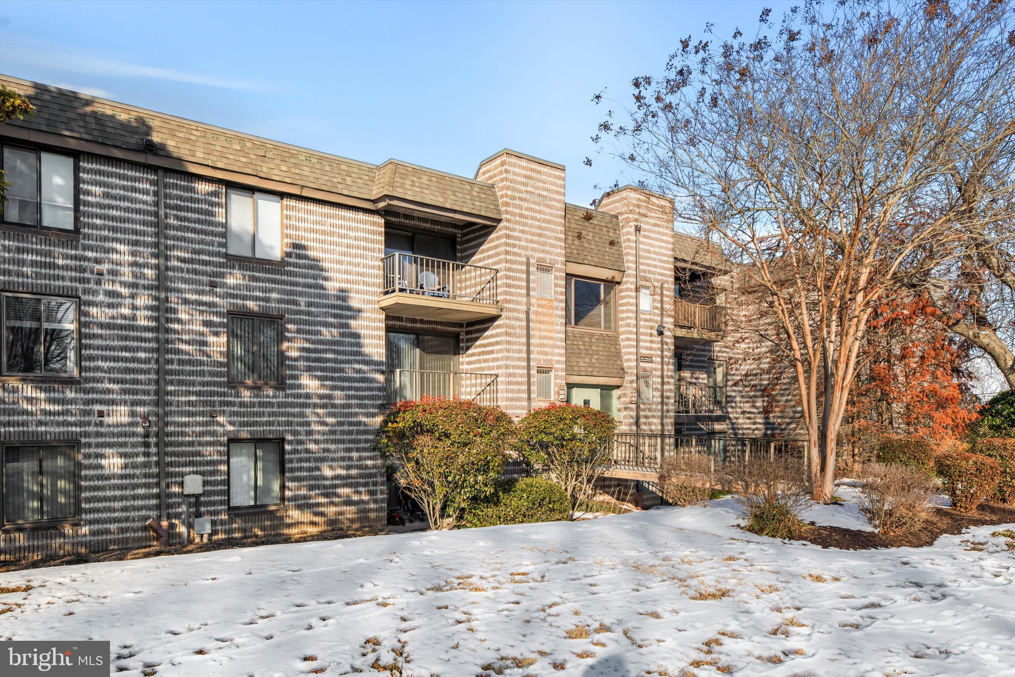 223 E Village Rd