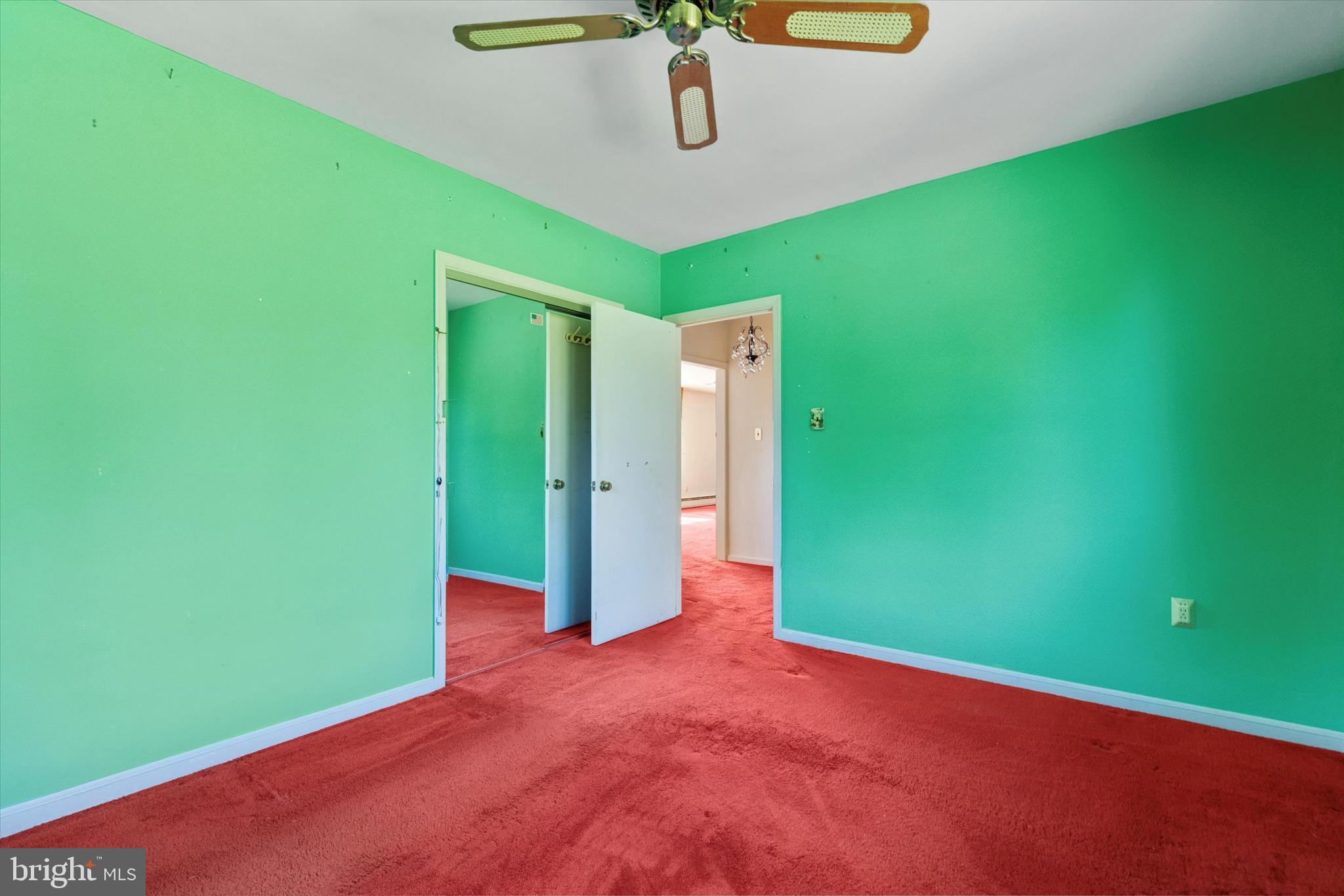 4270 SUNNYSIDE DRIVE