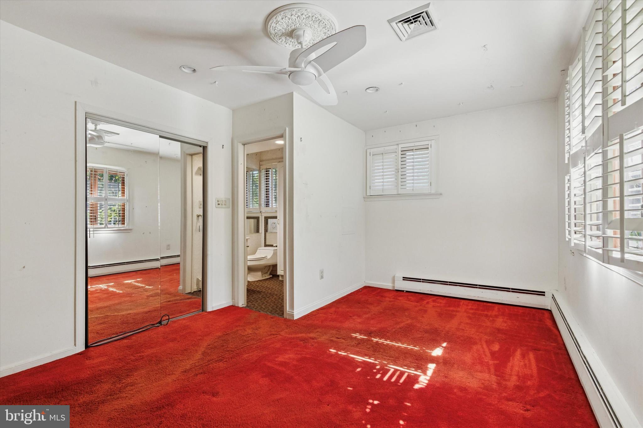 4270 SUNNYSIDE DRIVE