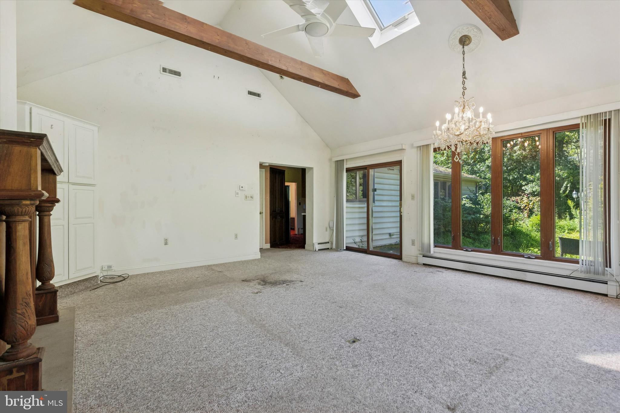 4270 SUNNYSIDE DRIVE