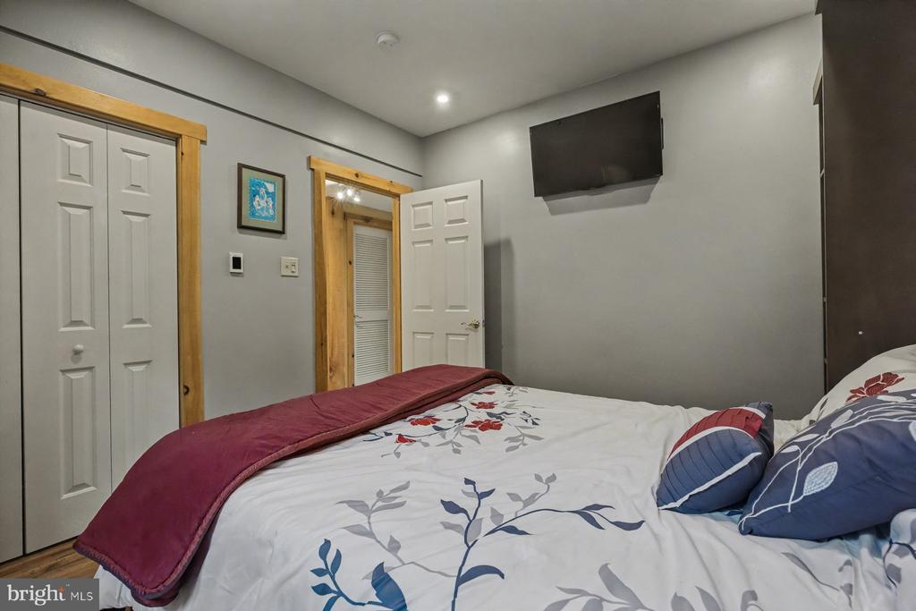 5730 CARVERSVILLE ROAD