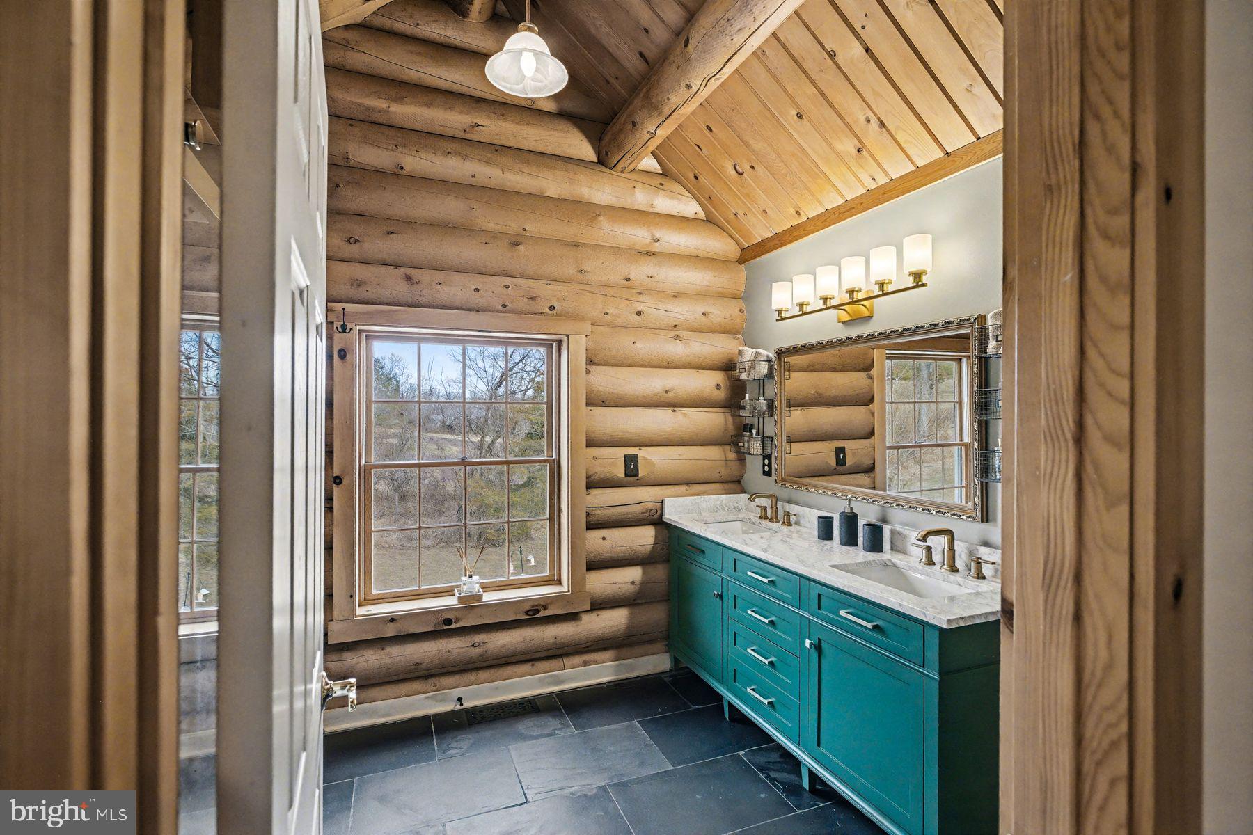 5730 CARVERSVILLE ROAD