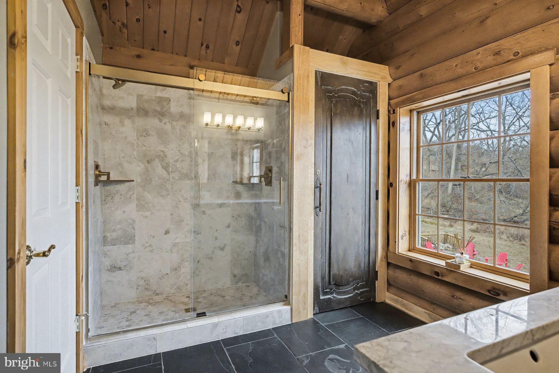 5730 CARVERSVILLE ROAD