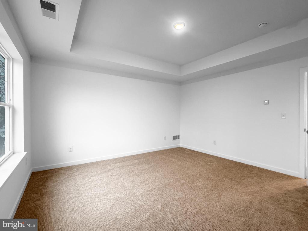 Lot 7 W BUTLER AVENUE