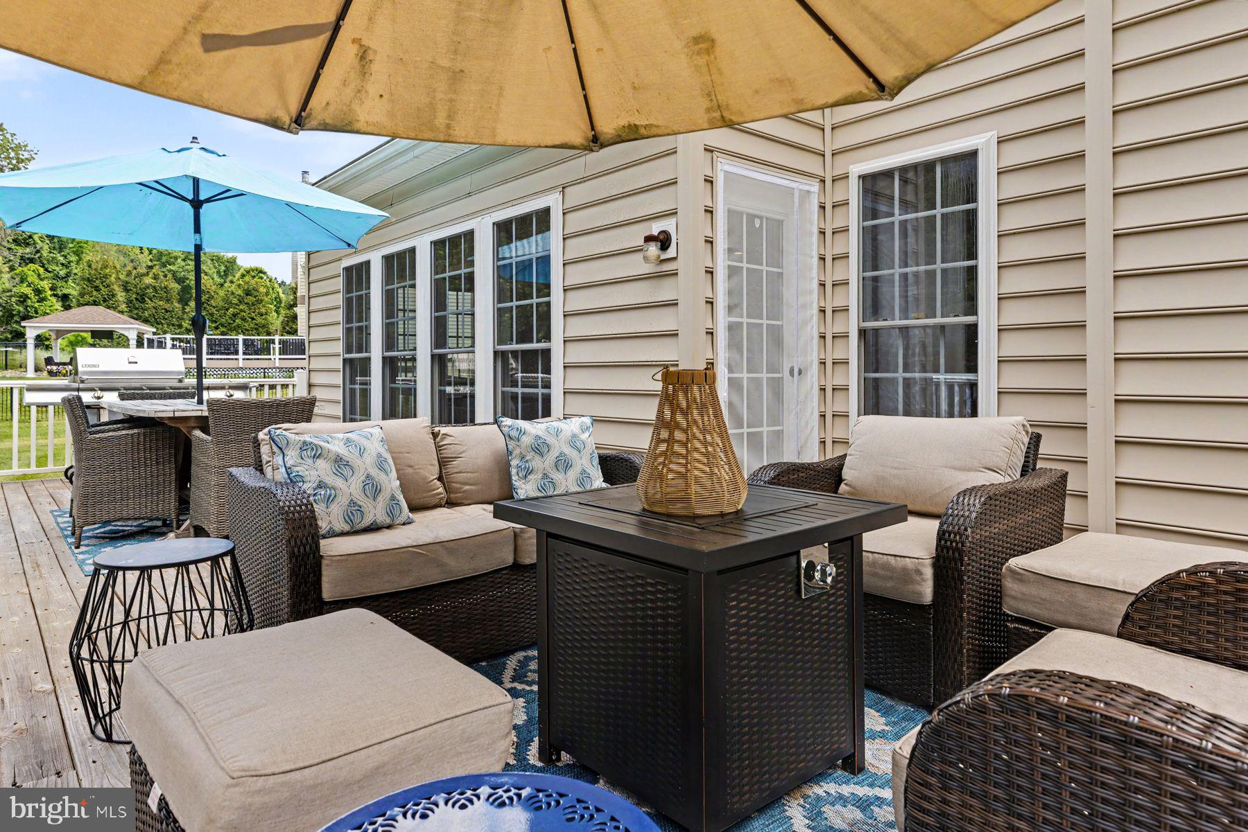 2818 MOUNTAIN LAUREL DRIVE