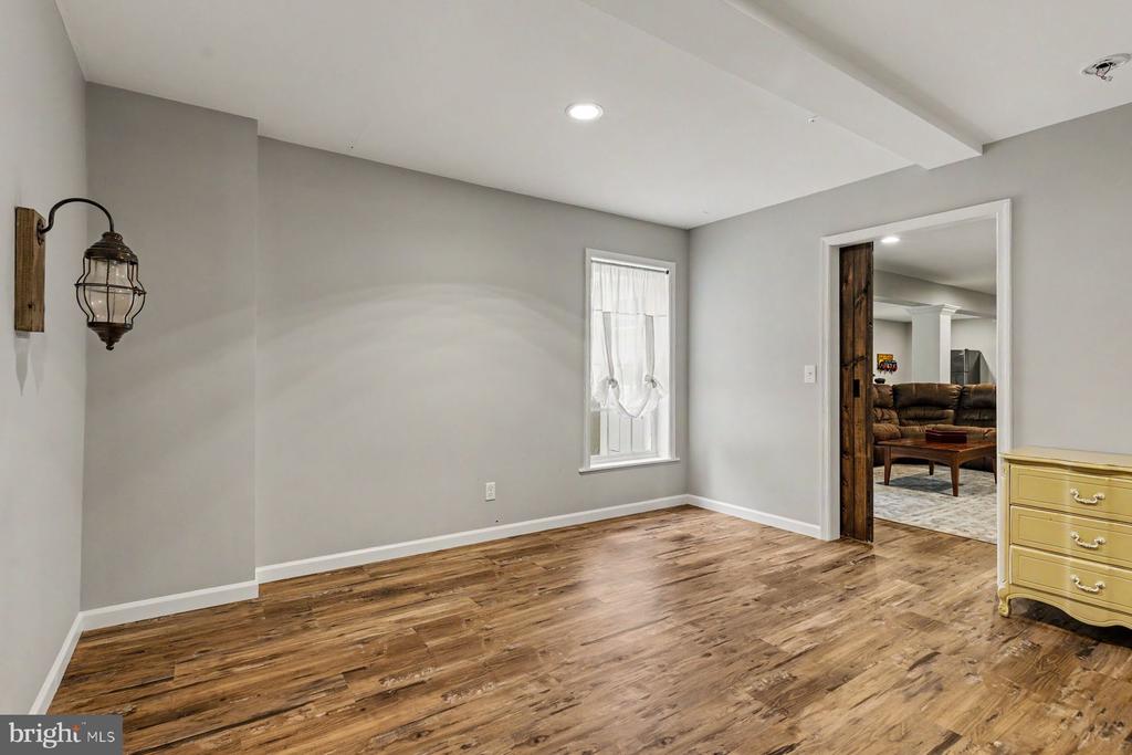 2818 MOUNTAIN LAUREL DRIVE