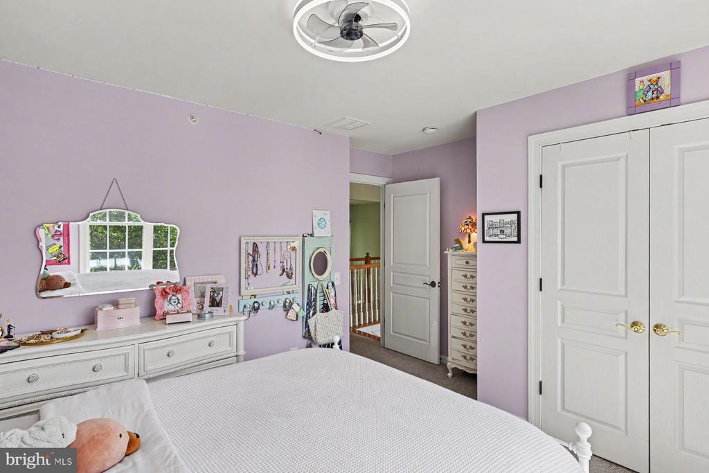 2818 MOUNTAIN LAUREL DRIVE