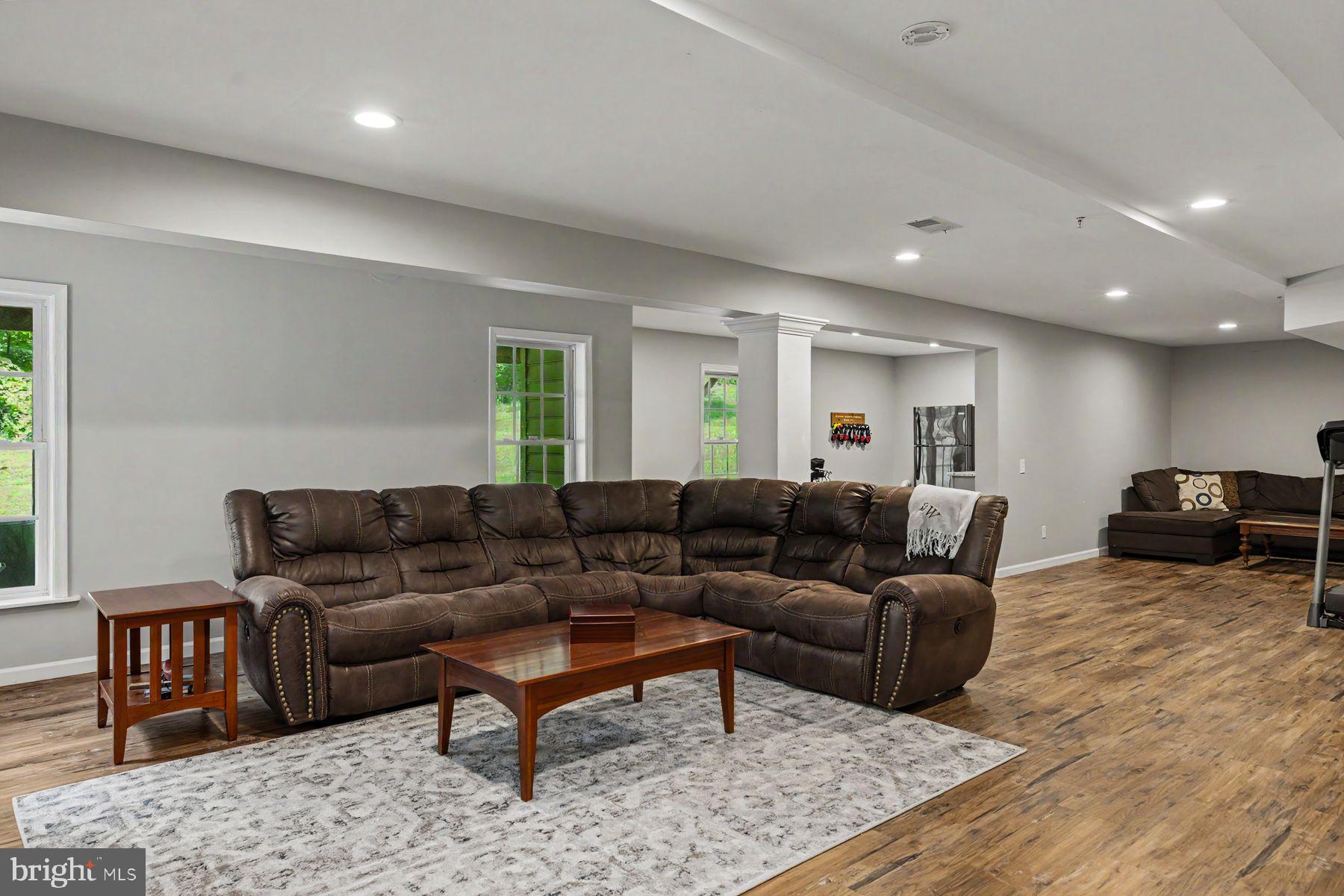 2818 MOUNTAIN LAUREL DRIVE