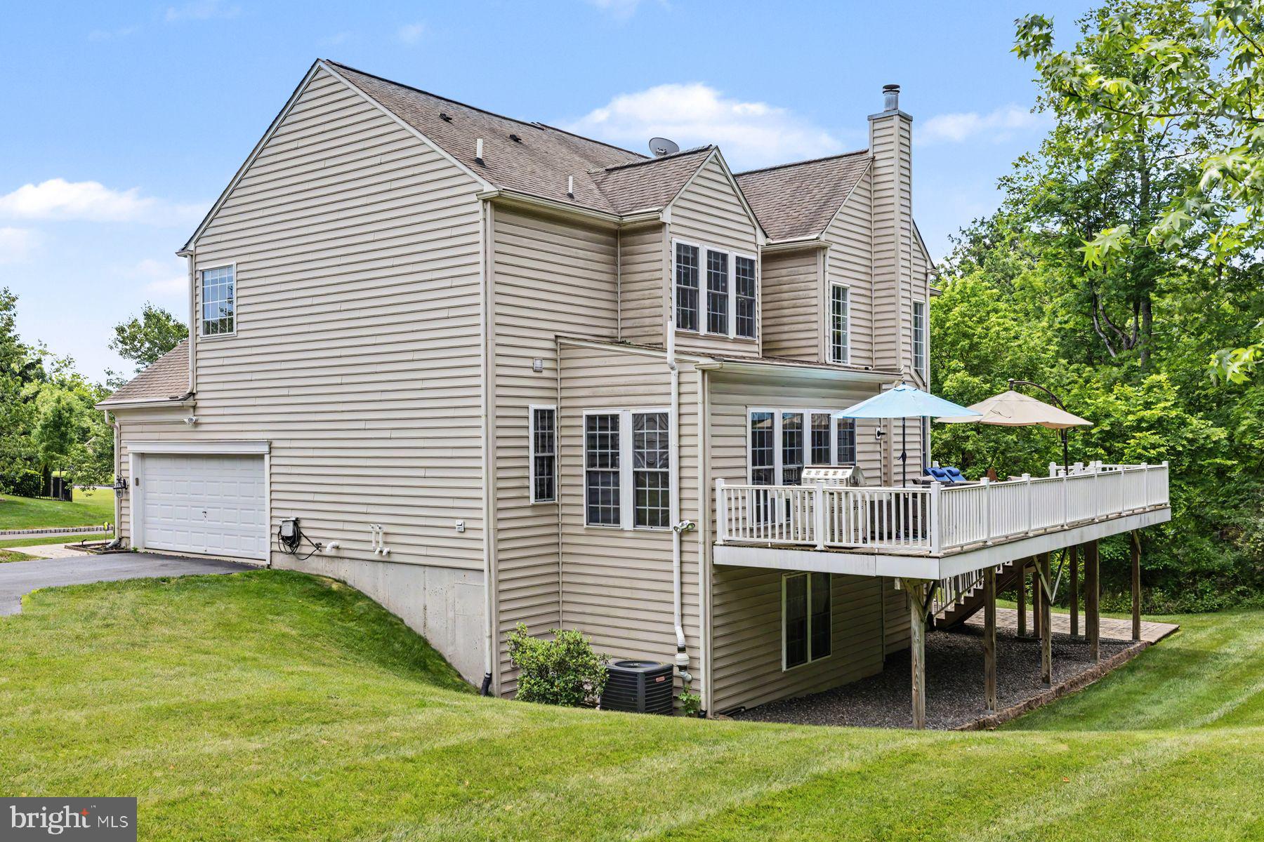 2818 MOUNTAIN LAUREL DRIVE
