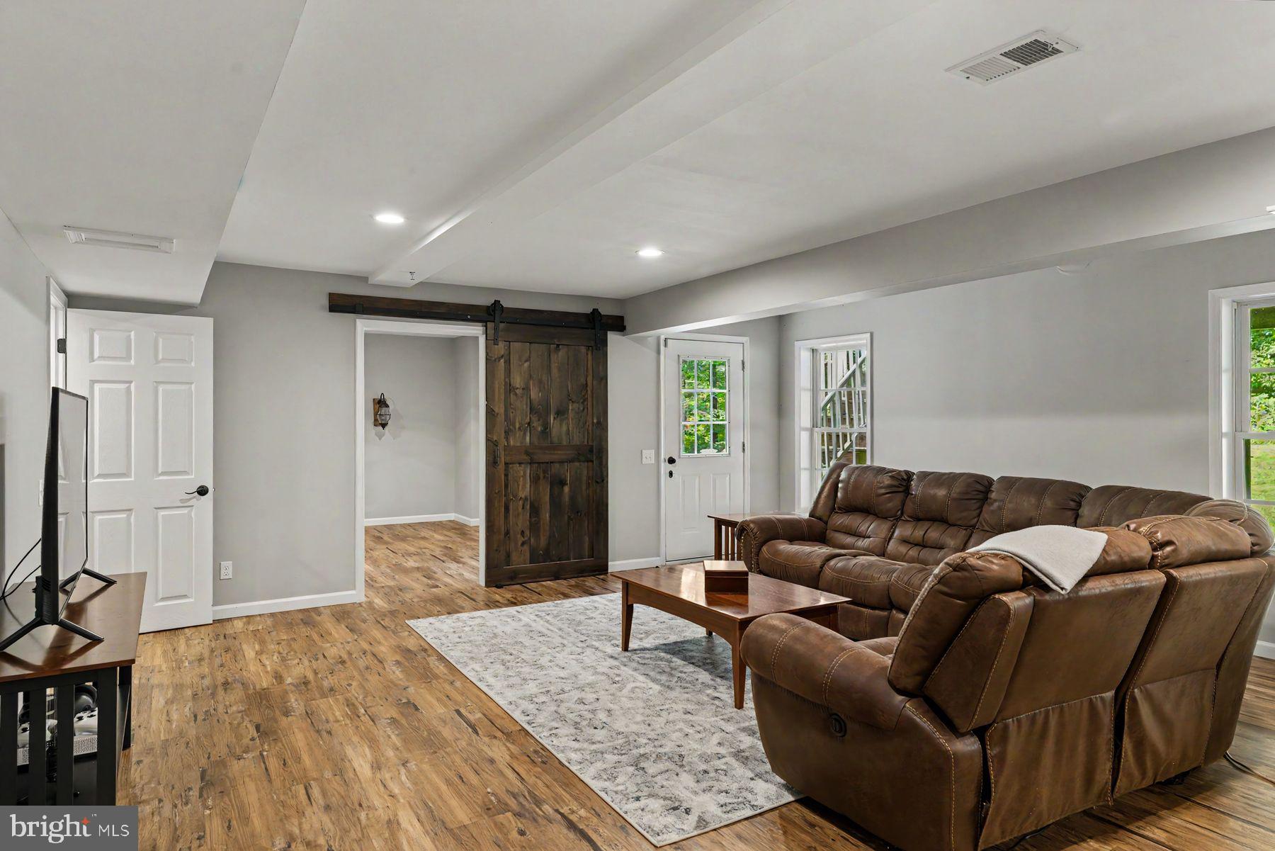 2818 MOUNTAIN LAUREL DRIVE