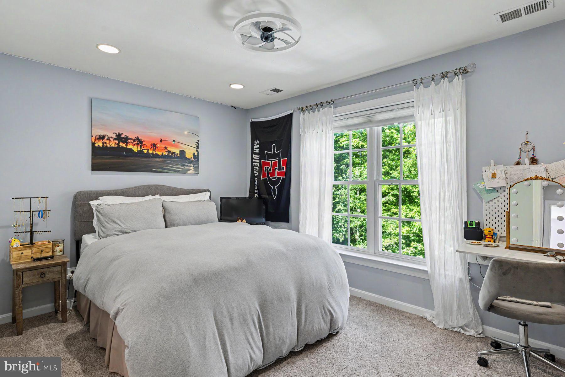 2818 MOUNTAIN LAUREL DRIVE
