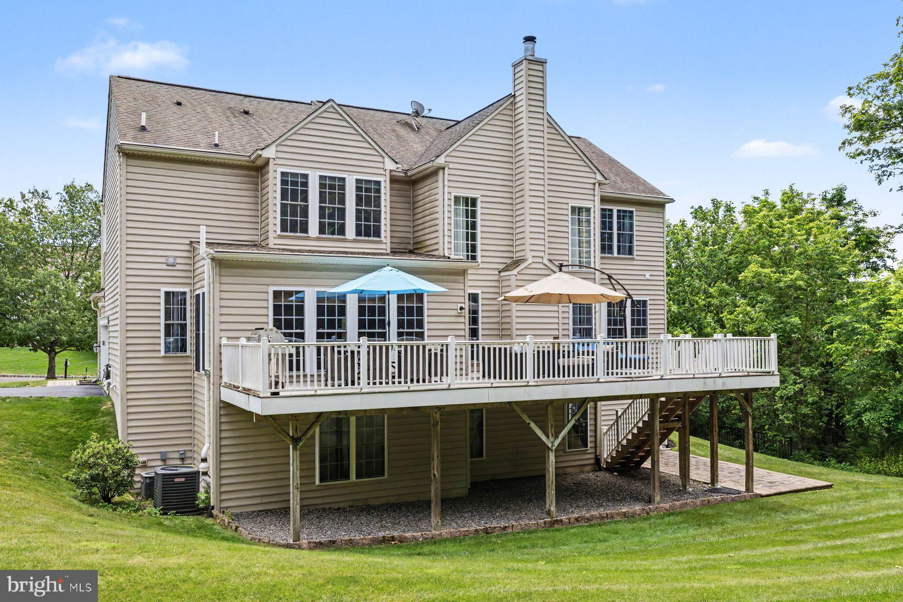 2818 MOUNTAIN LAUREL DRIVE