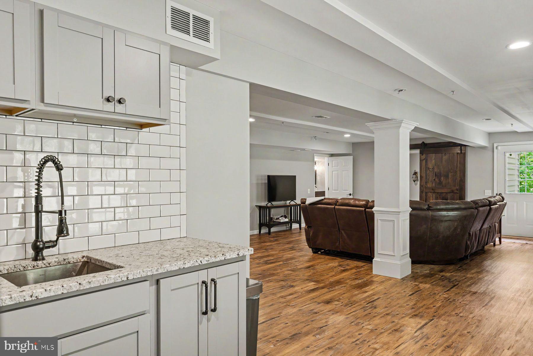 2818 MOUNTAIN LAUREL DRIVE