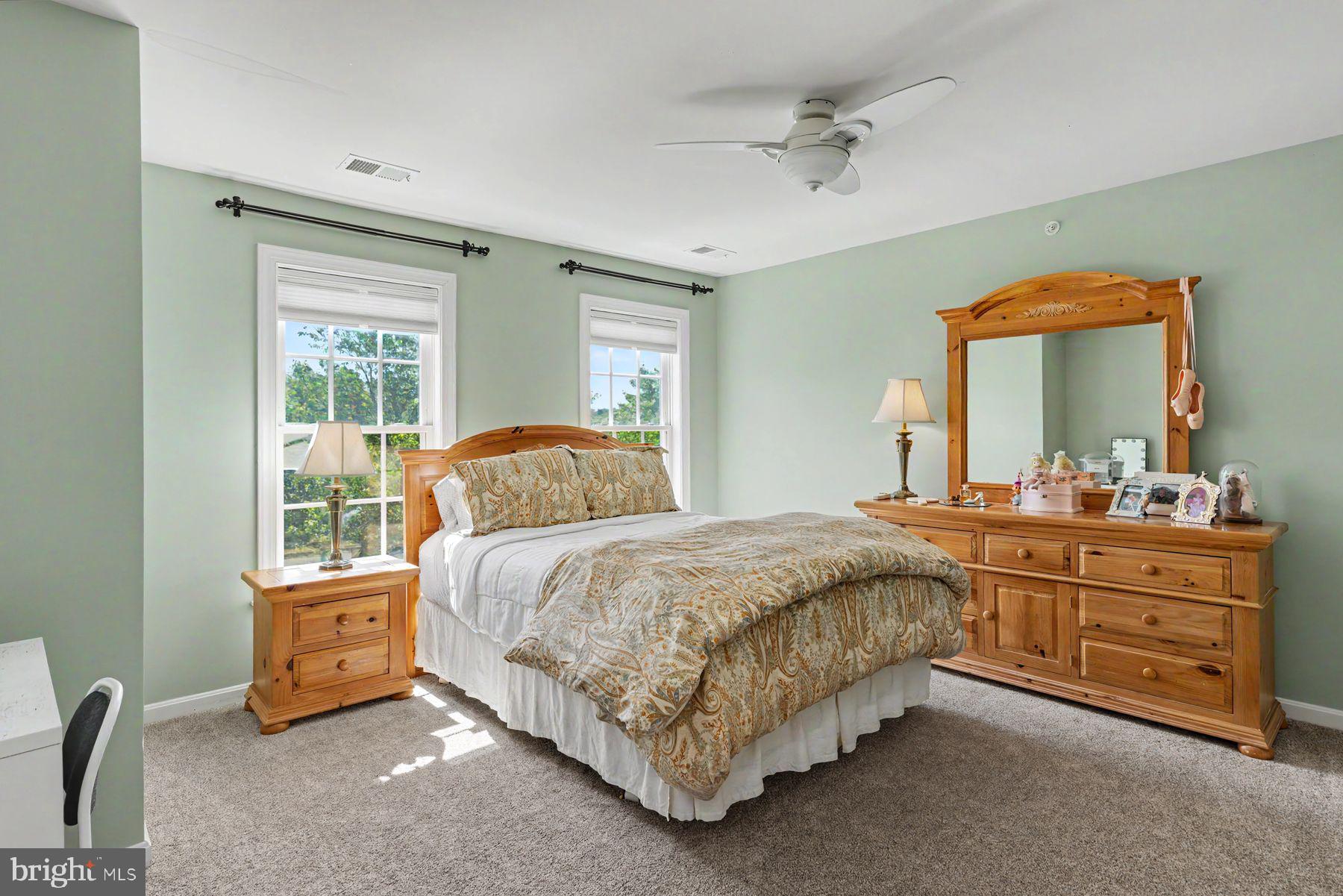 2818 MOUNTAIN LAUREL DRIVE