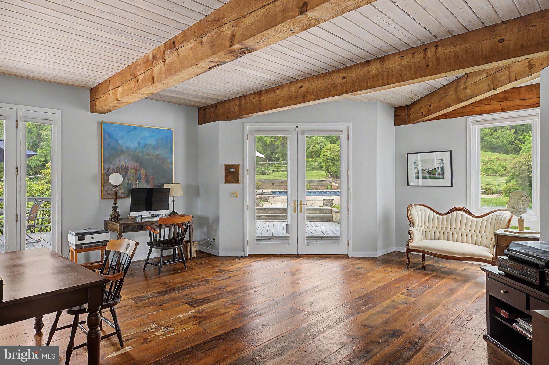 5728 CARVERSVILLE ROAD