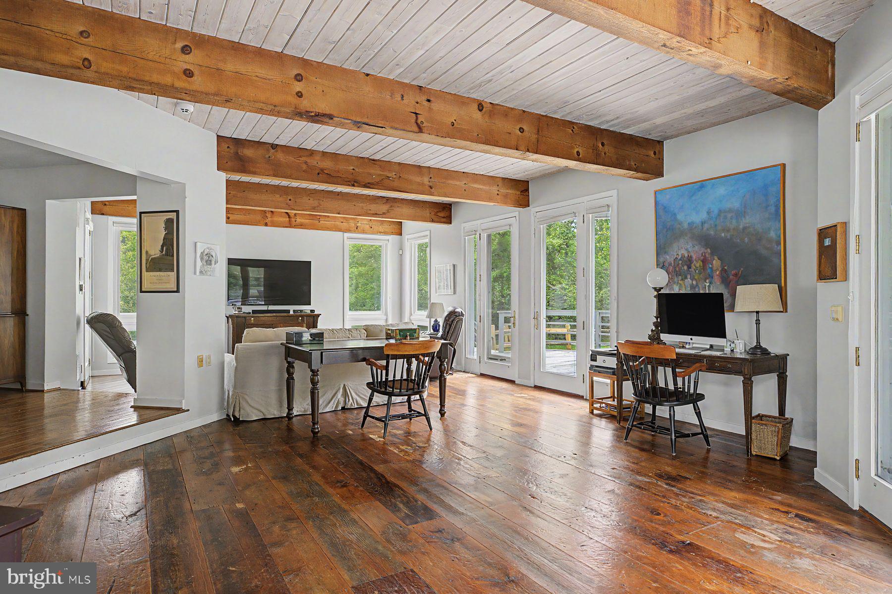 5728 CARVERSVILLE ROAD