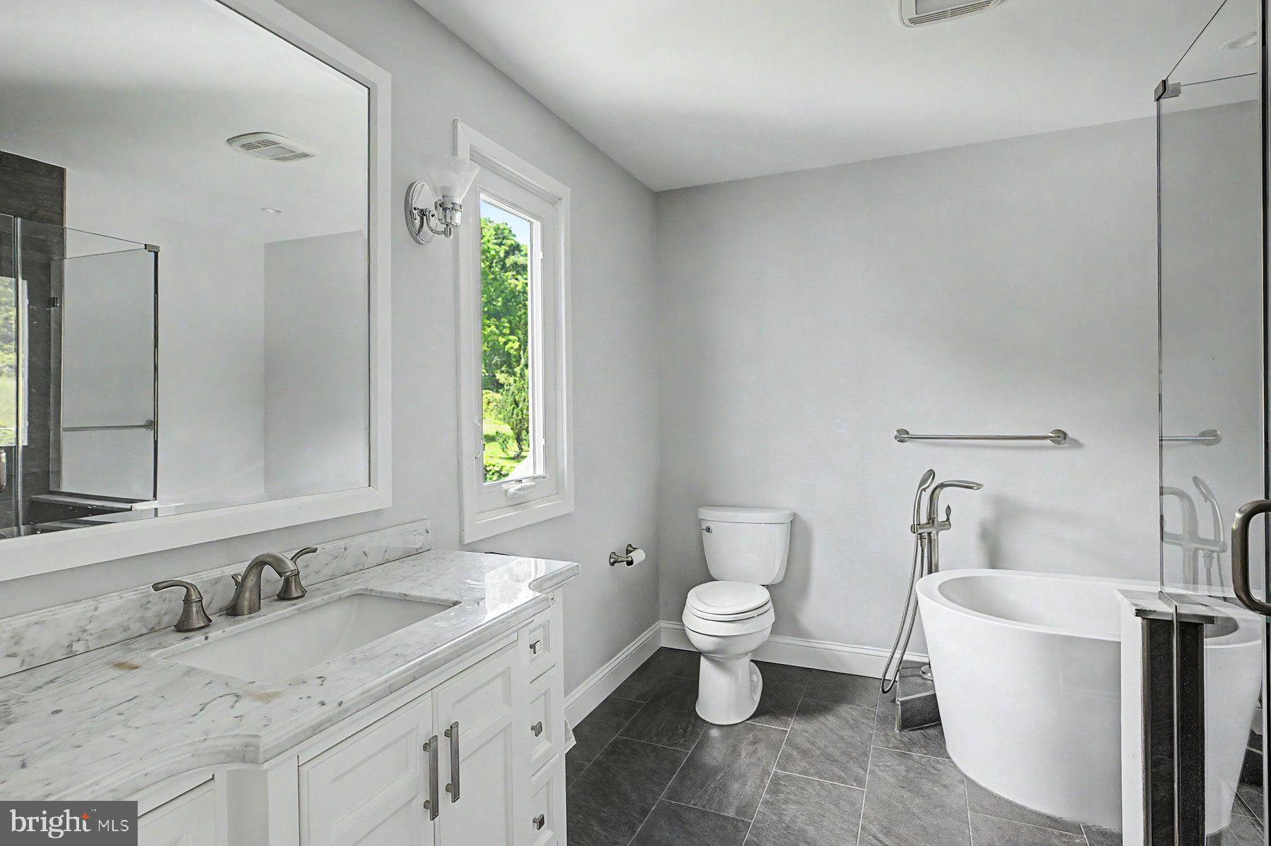 5728 CARVERSVILLE ROAD