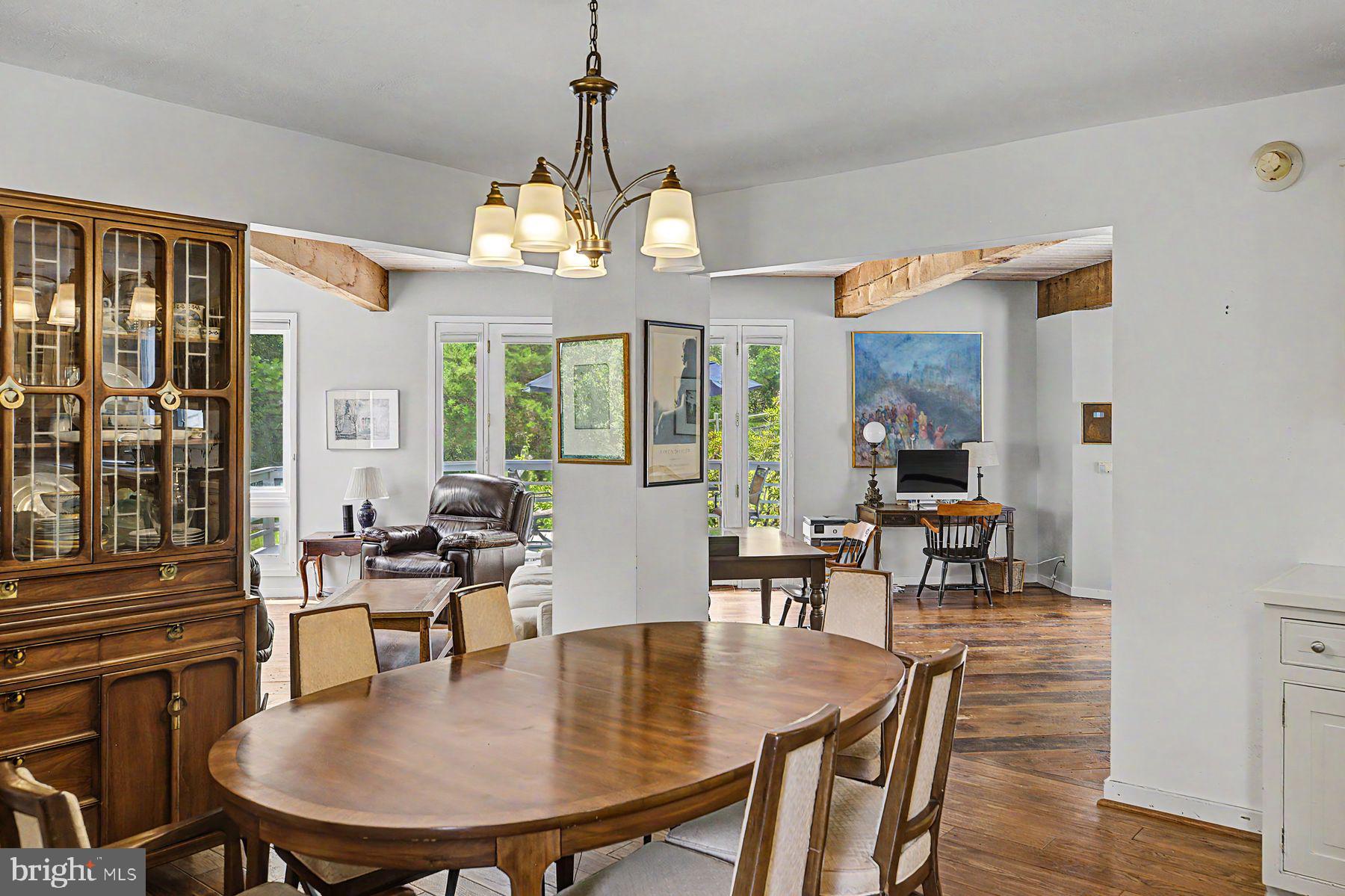 5728 CARVERSVILLE ROAD