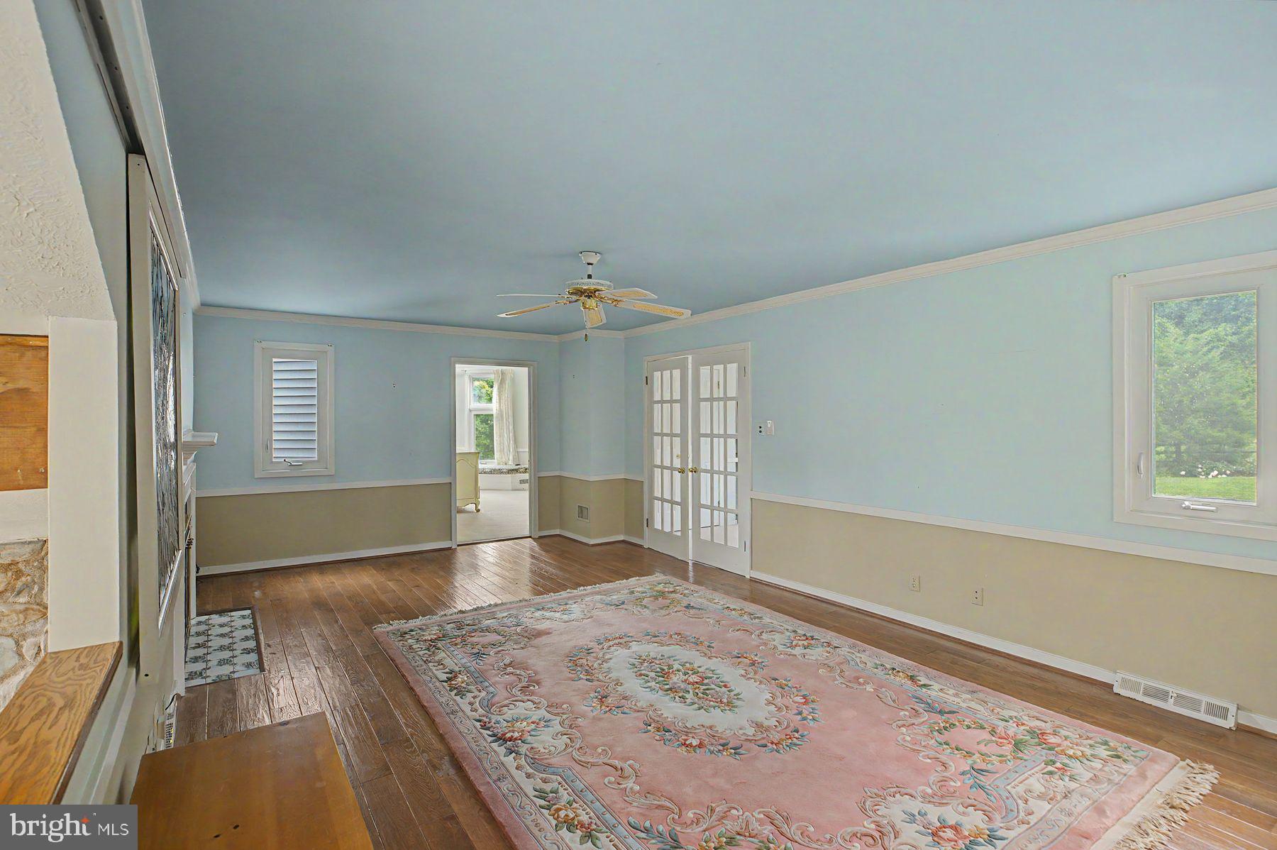 5728 CARVERSVILLE ROAD