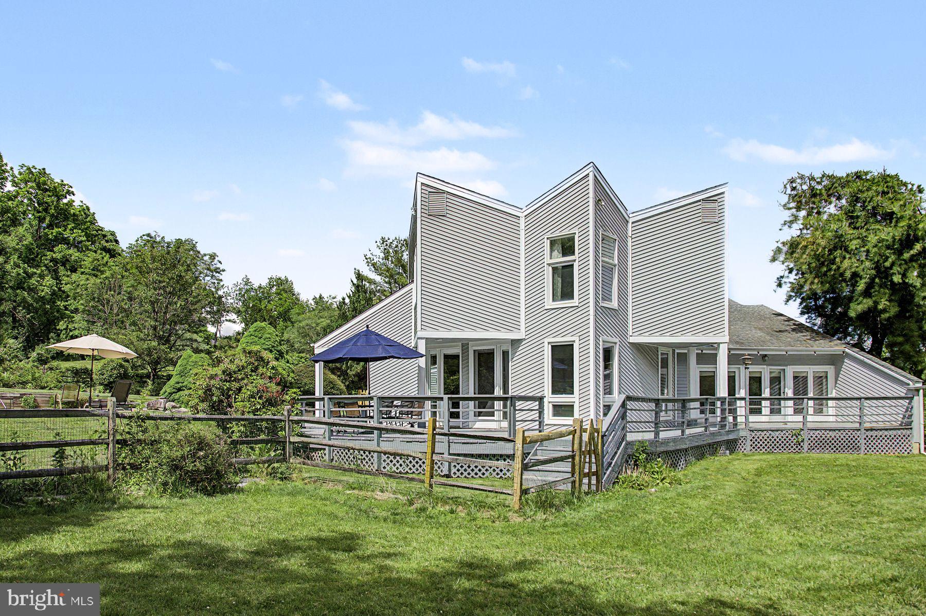5728 CARVERSVILLE ROAD