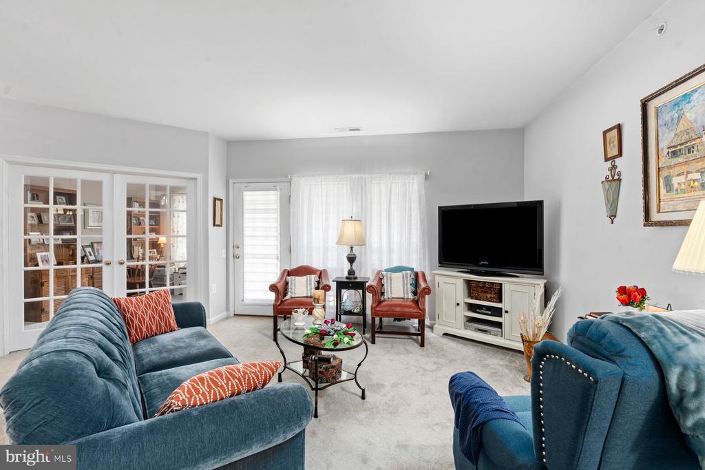 100 DOUGLAS FIR DRIVE Unit: 102