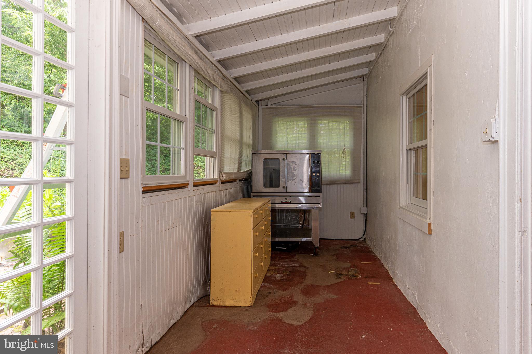 786 Kulp ROAD