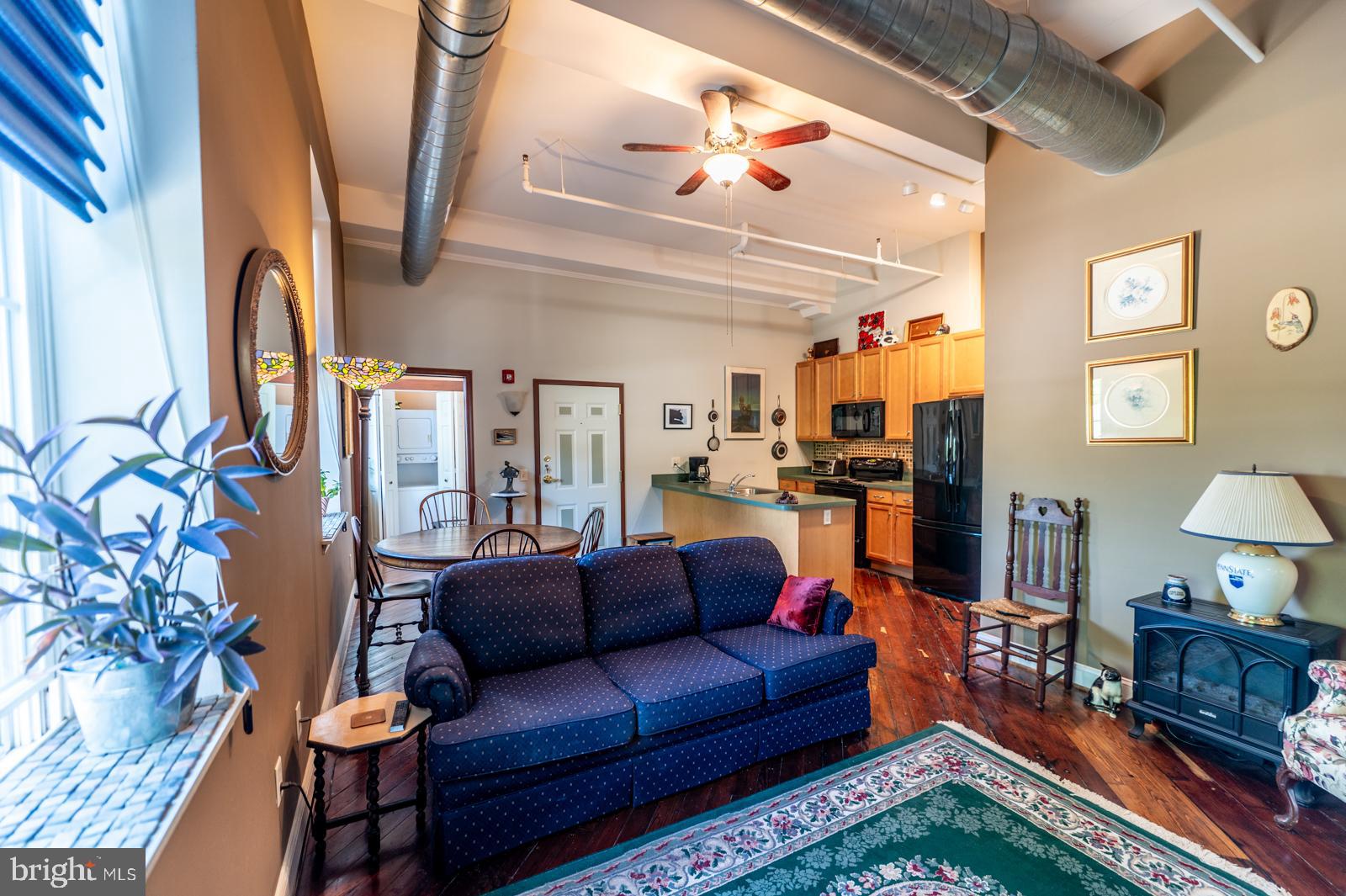 541 Washington AVENUE Unit: 301