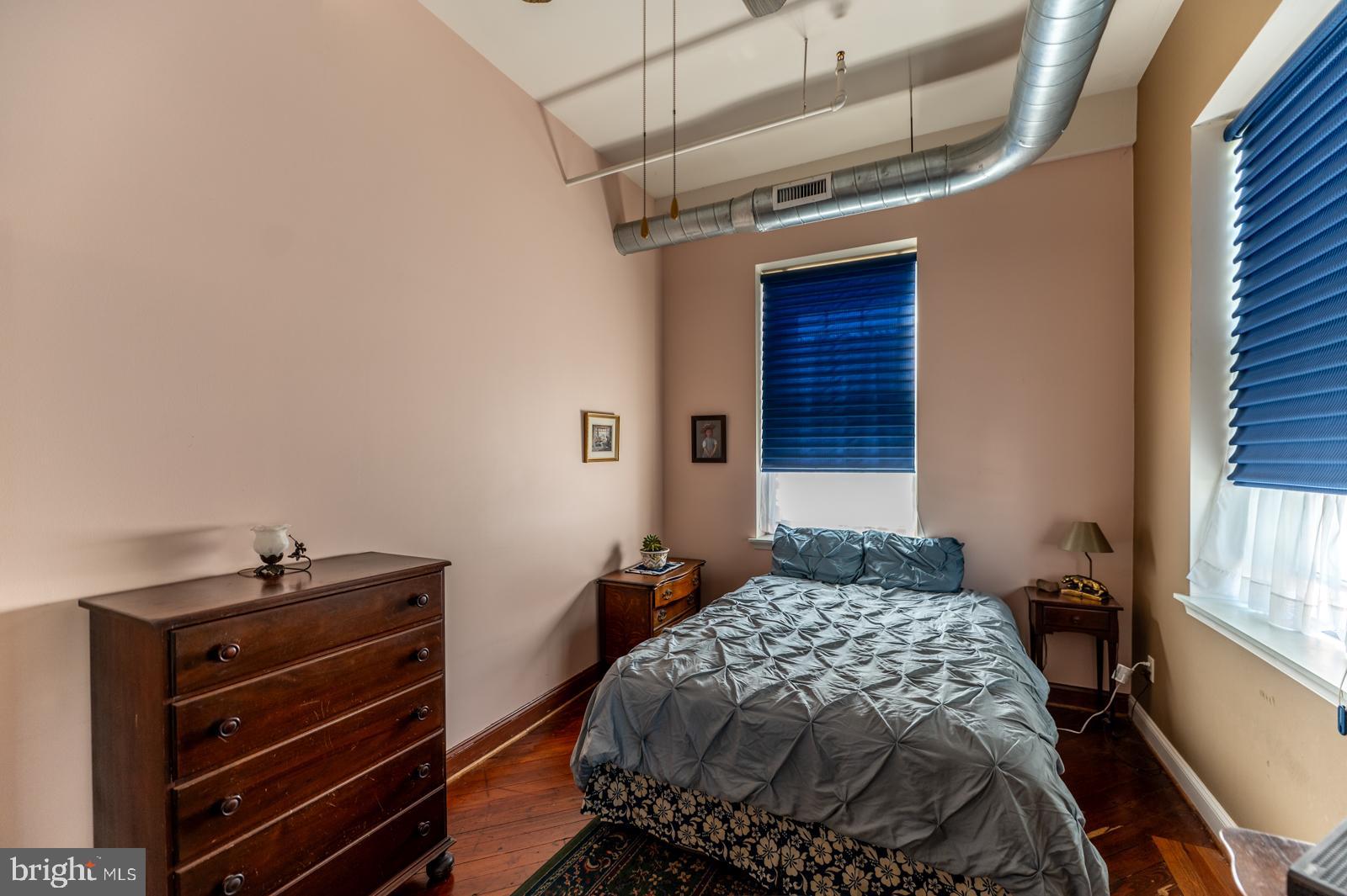 541 Washington AVENUE Unit: 301