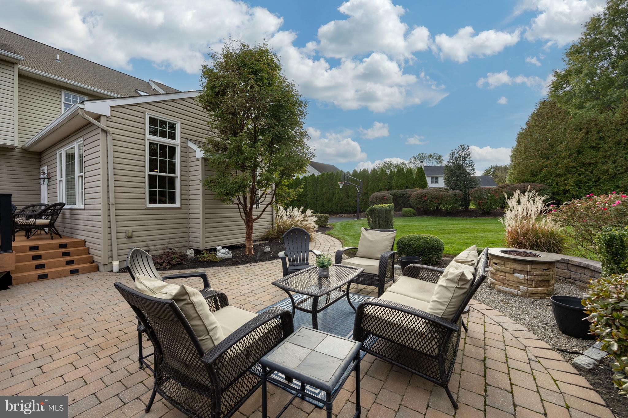 403 Prairie Lane