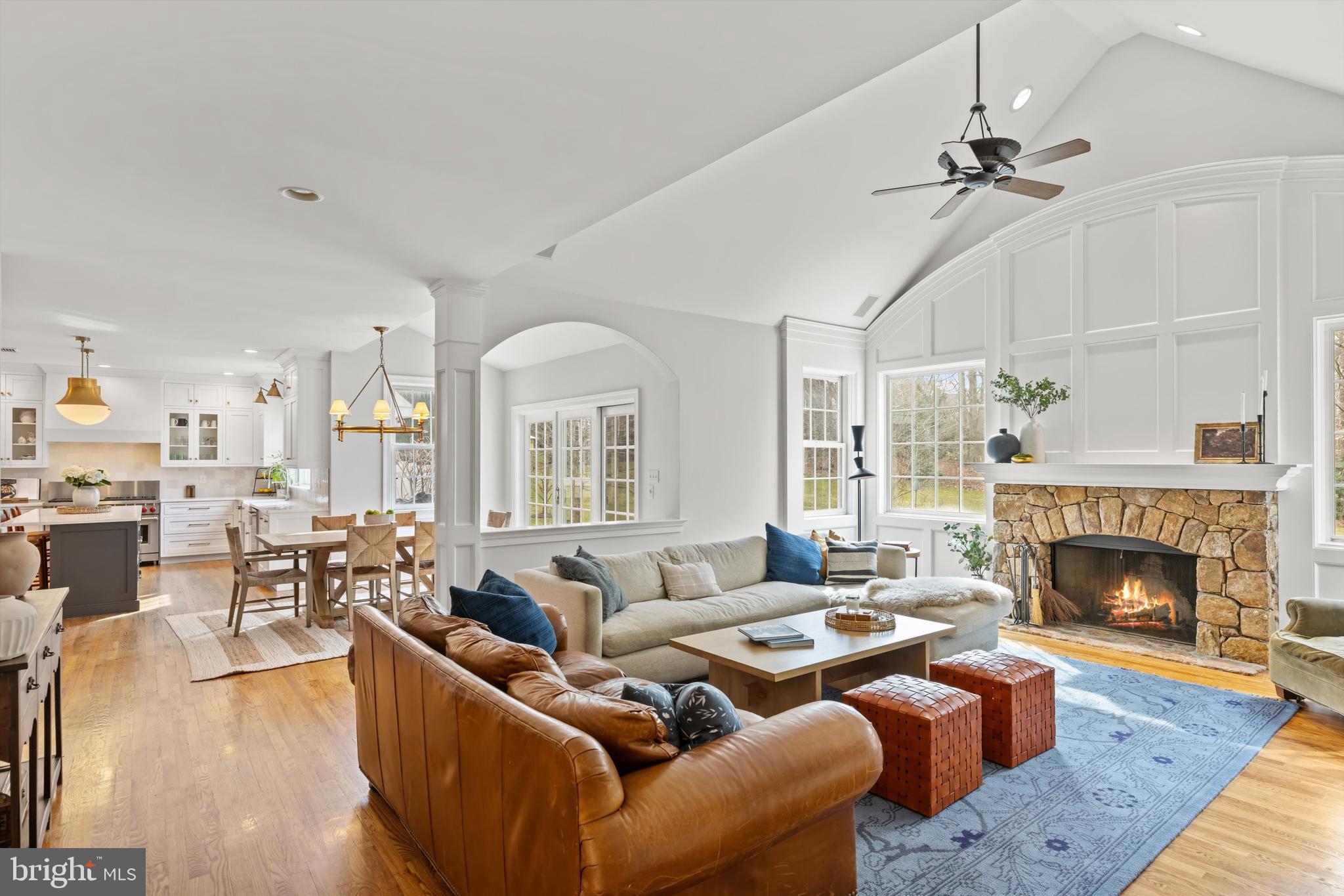 1061 Haverhill Rd
