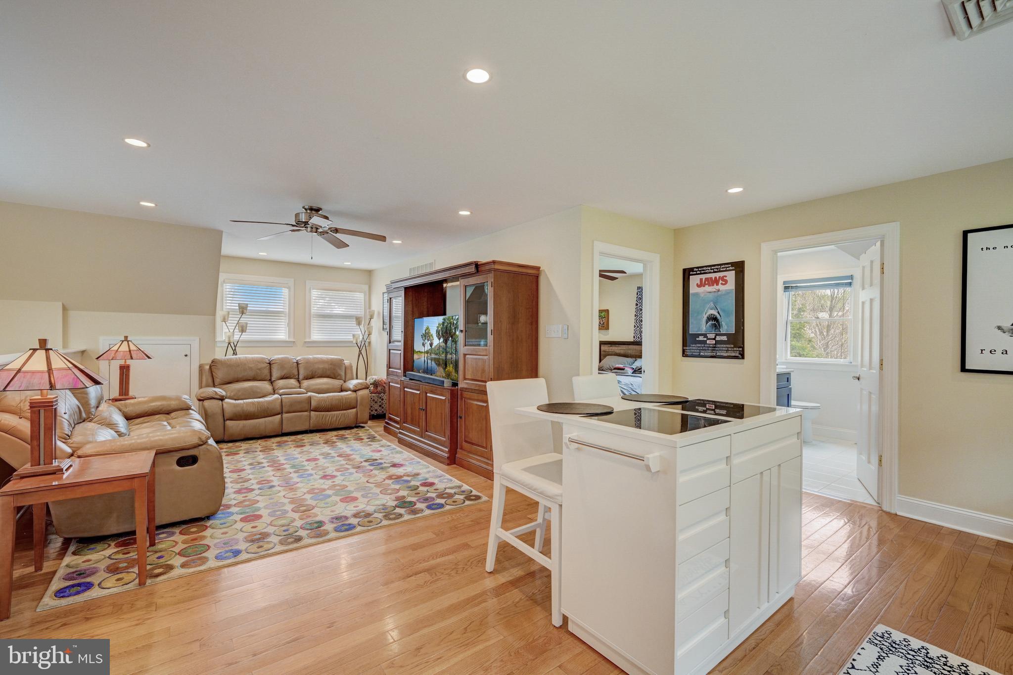 343 Boot Rd