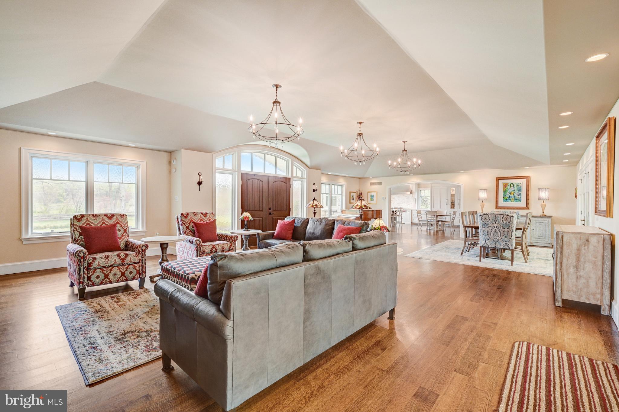 343 Boot Rd