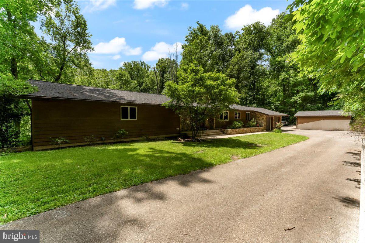 1012 Garrett Mill Rd