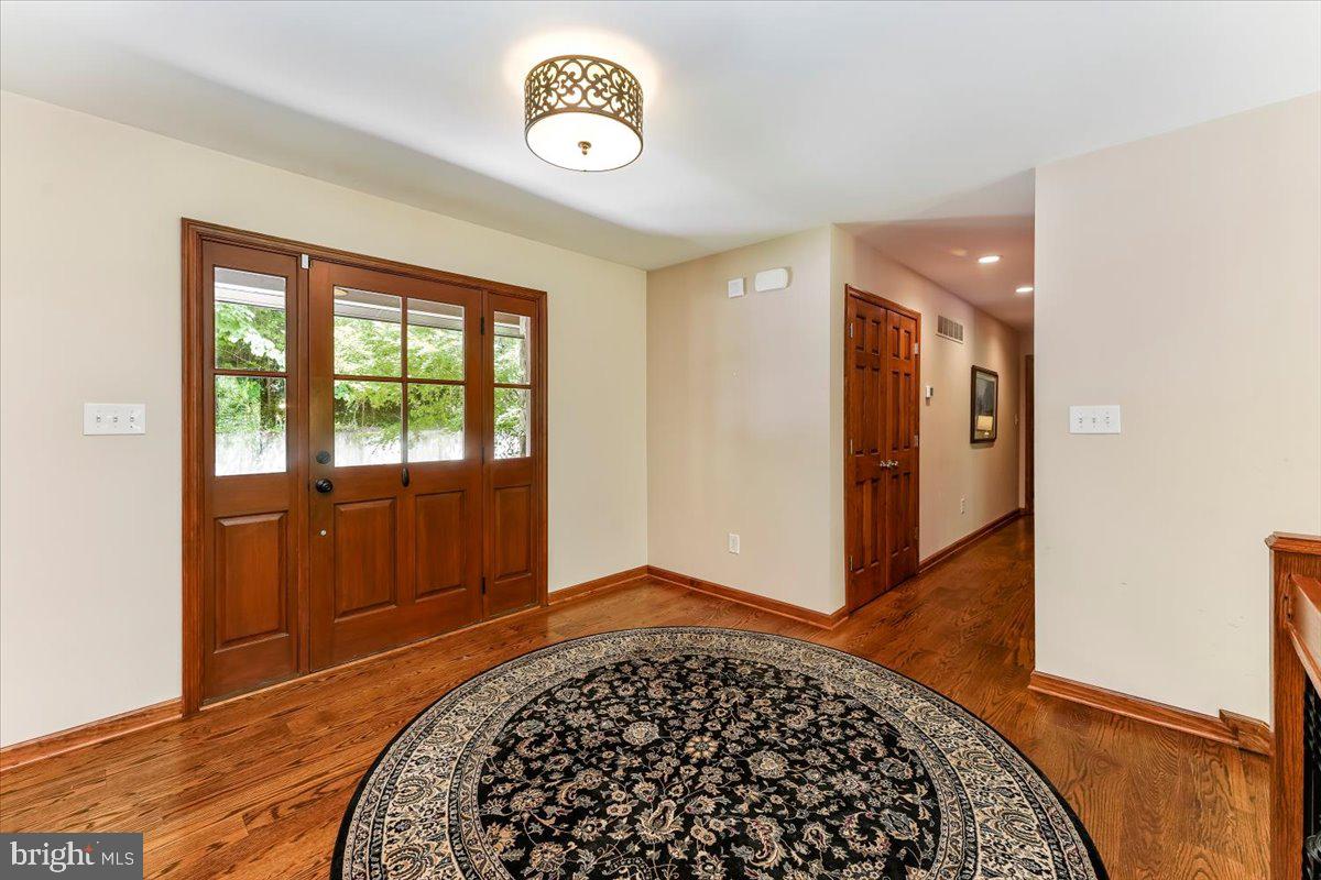 1012 Garrett Mill Rd