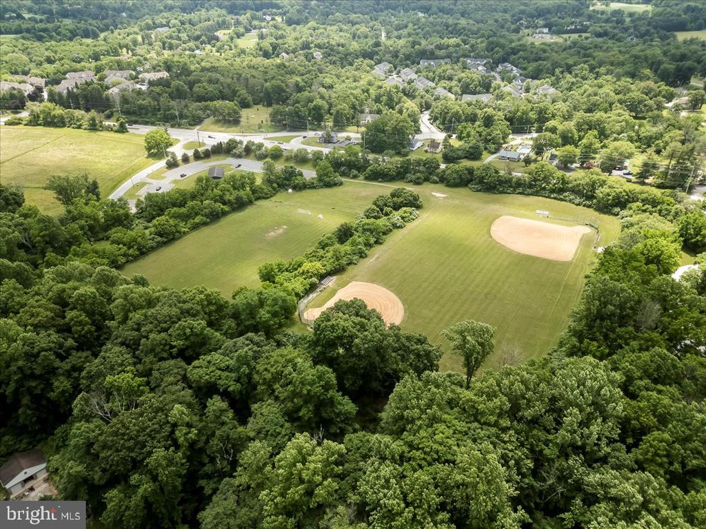 1012 Garrett Mill Rd