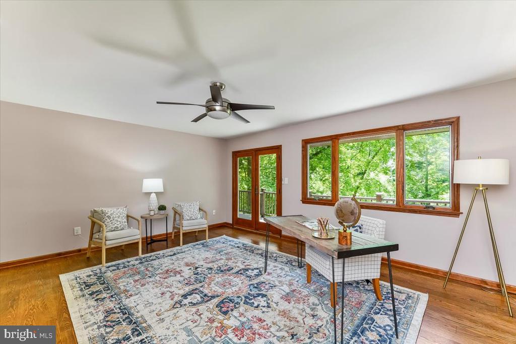 1012 Garrett Mill Rd