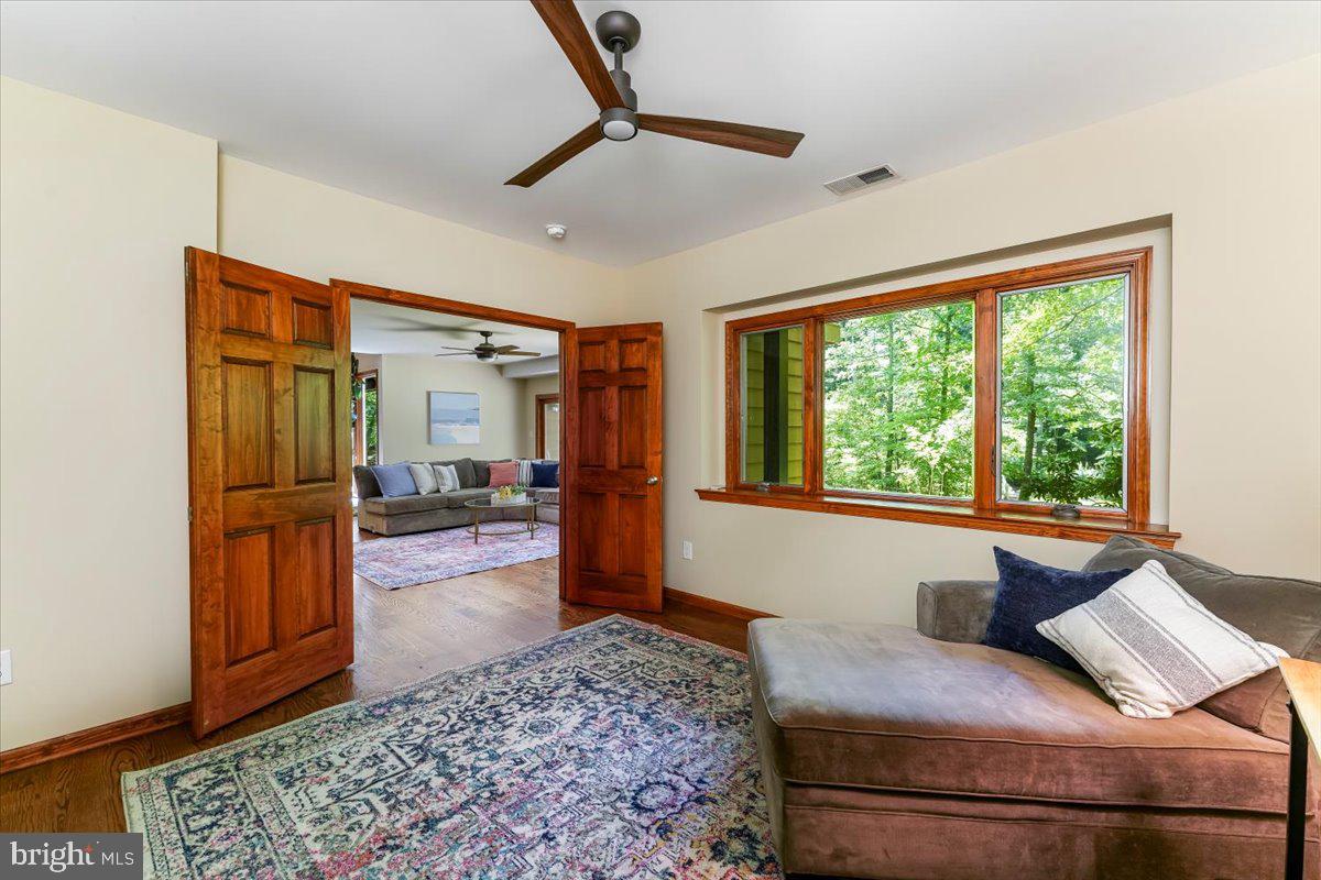 1012 Garrett Mill Rd