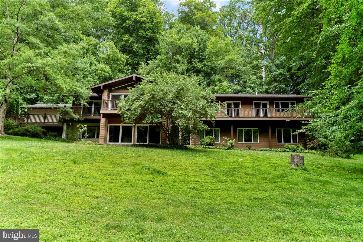 1012 Garrett Mill Rd