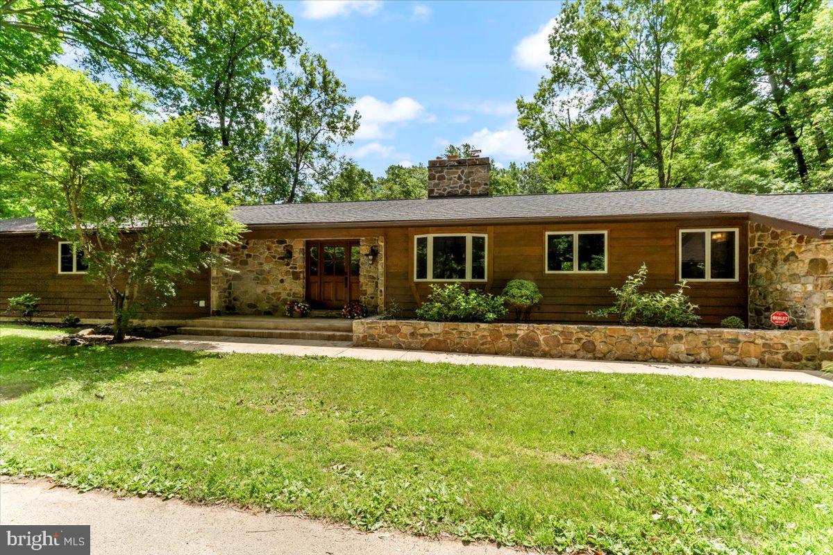 1012 Garrett Mill Rd