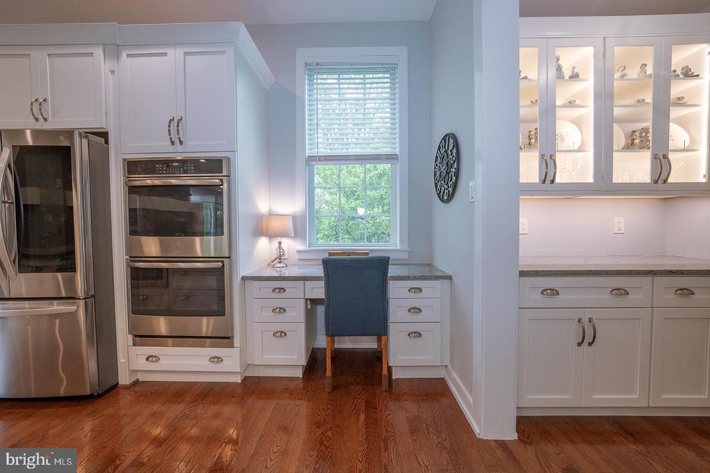11 Ridings Way