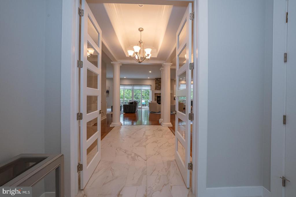 11 Ridings Way