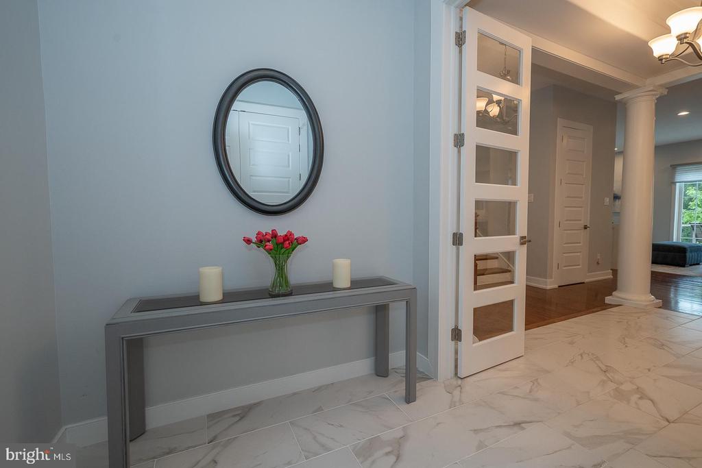 11 Ridings Way