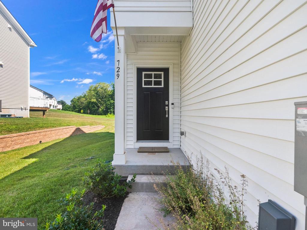 729 HUNSBERGER ROAD