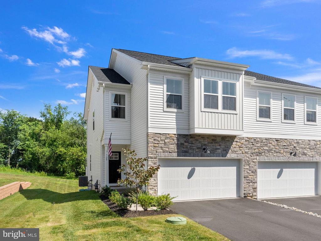 729 HUNSBERGER ROAD