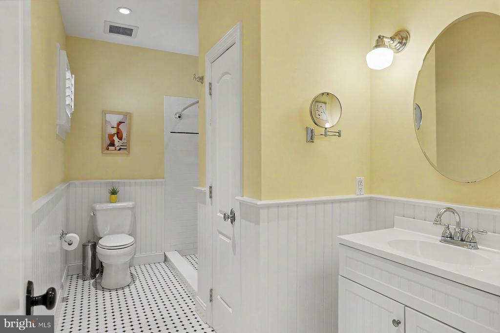 1255 Horseshoe Trail
